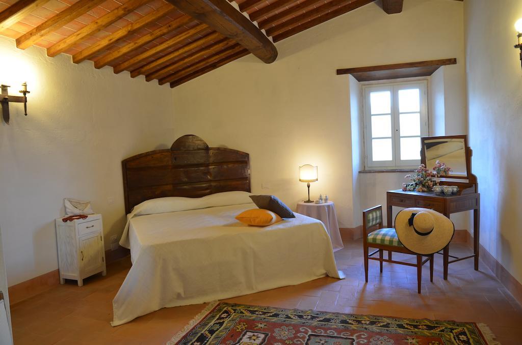 Fonte Comelia Cortona Habitación foto